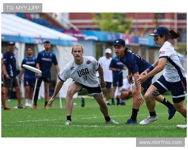 滑板精英赛特别报道成都飞盘队的奋斗与蜕变之路 滑板精英赛特别报道成都飞盘队的奋斗与蜕变之路