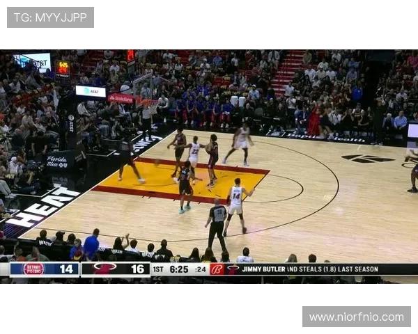 2011年2月12日活塞与热火激战回顾球场上的精彩瞬间与战术较量