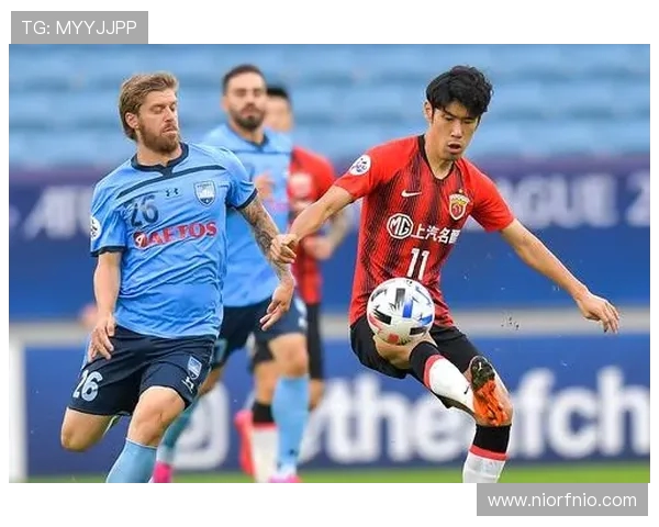 上港亚冠对阵悉尼全力争胜球迷期待精彩对决与激情时刻