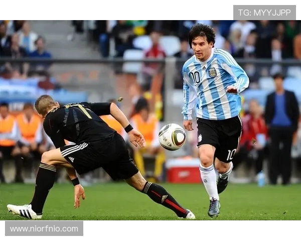 西班牙与波黑友谊赛精彩对决球迷期待激情碰撞与友谊升华