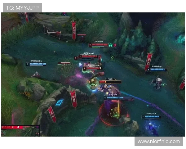赛后复盘:RNG与JDG对决中的战术速度与节奏分析 赛后复盘:RNG与JDG对决中的战术速度与节奏分析