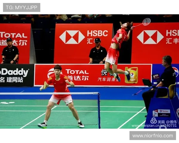 上海羽毛球队精英赛精彩表现分析与节奏把控探讨