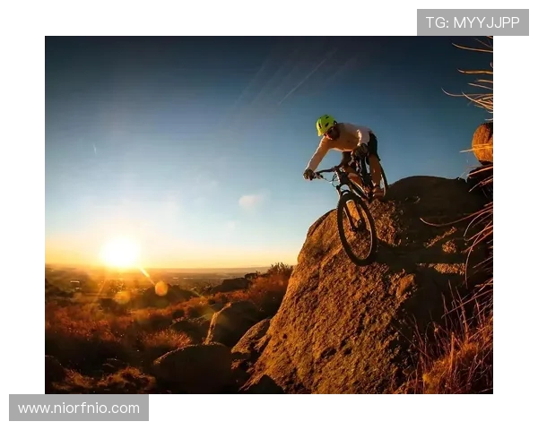 极限运动与人生哲学的交汇点：杨磊的深度对话与探索之旅